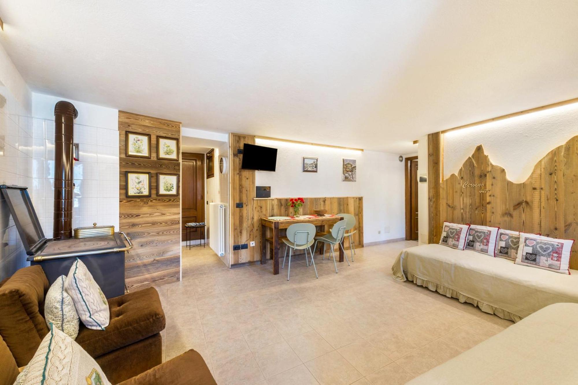 Il Nido Di Letizia Apartment Châtillon Exterior photo